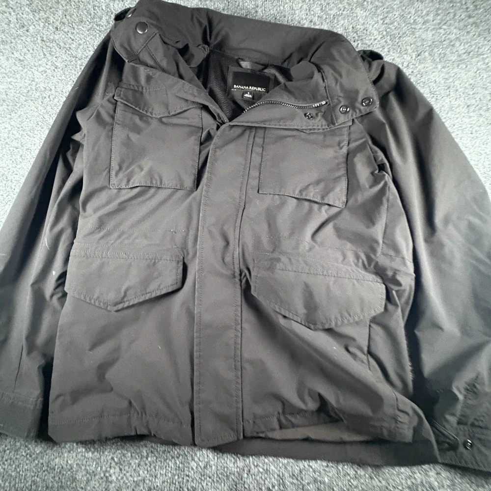 Banana Republic Motion-Tech Jacket Men Small Black Field Water Repellent Stretch